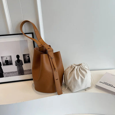 Anna | Minimalistisk Bucket